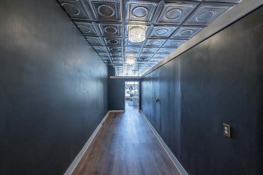 More Photos Of 119 W Gordon St, Thomaston Storefront Retail Office For Sale