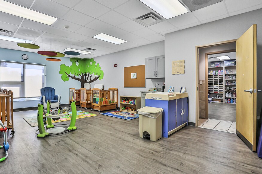 More Photos Of 210 Commerce Lake Dr, Saint Augustine Daycare Center For Lease