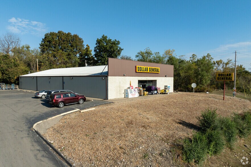 More Photos Of 425 Hunt St, Leadwood Freestanding For Sale