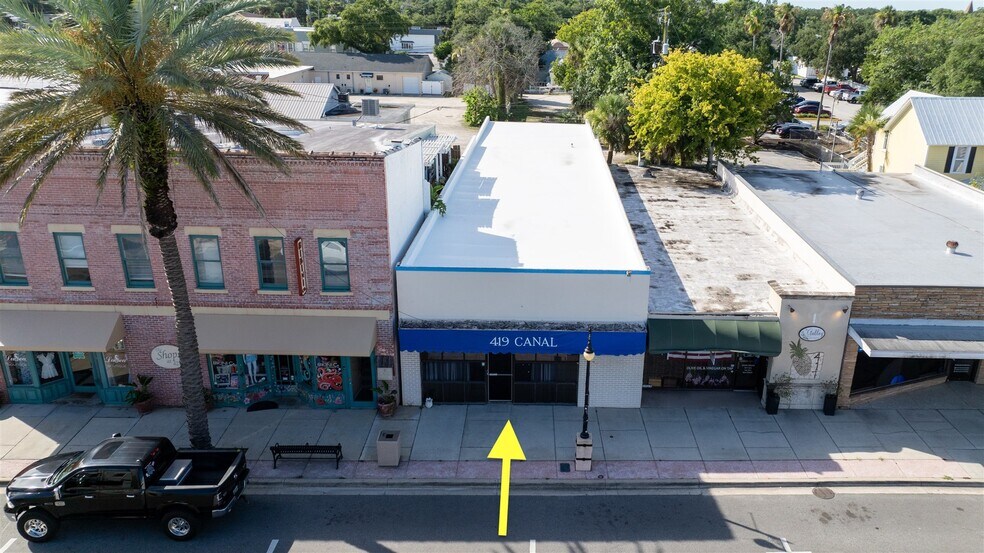 More Photos Of 419 Canal St, New Smyrna Beach Storefront Retail Office For Lease