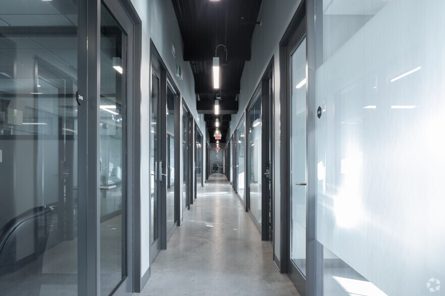 More Photos Of 8181 Arista Pl, Broomfield Coworking Space