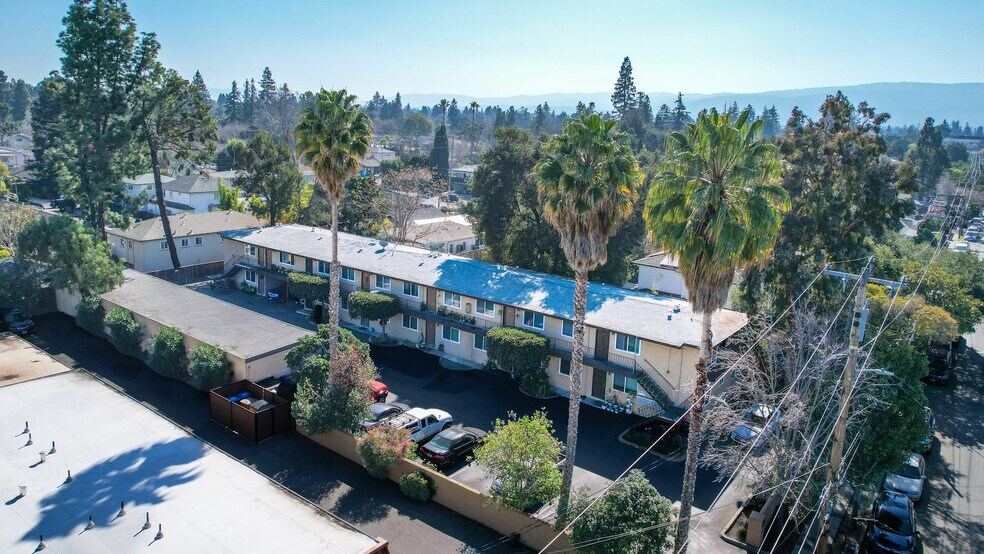 Primary Photo Of 365 Chiquita Ave, Mountain View Apartments For Sale