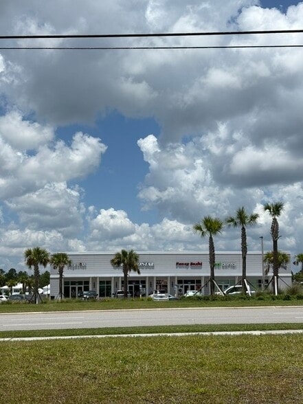 More Photos Of 145 Beachwalk Shore Dr, Saint Johns Freestanding For Lease