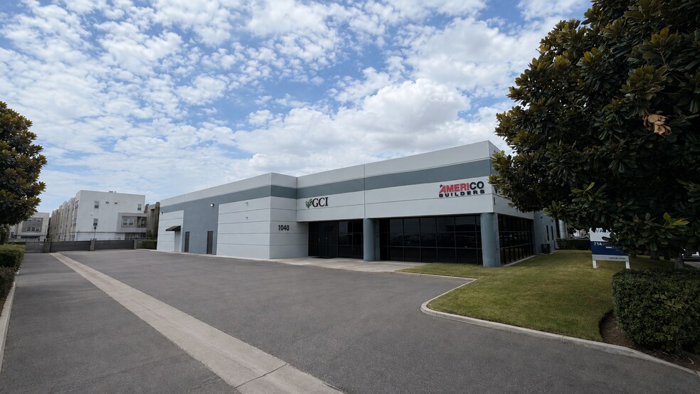 More Photos Of 1040 E Howell Ave, Anaheim Warehouse For Lease