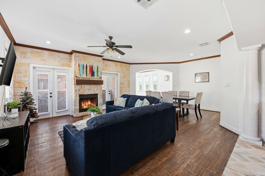 More Photos Of 5100 Mission Ave, Dallas Apartments For Sale