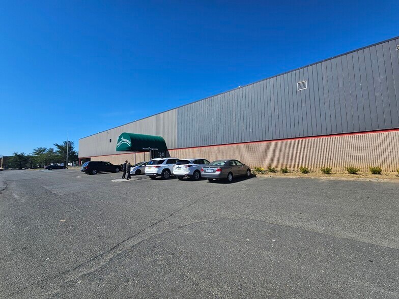 More Photos Of 12 S Middlesex Ave, Monroe Township Food Processing For Sale