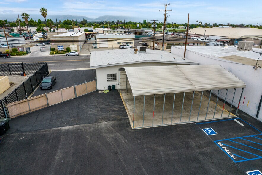 More Photos Of 1247 Brooks St, Ontario Contractor Storage Yard For Lease