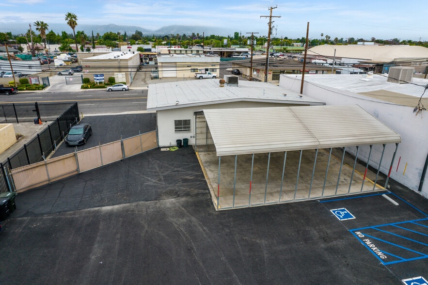 More Photos Of 1247 Brooks St, Ontario Land For Lease