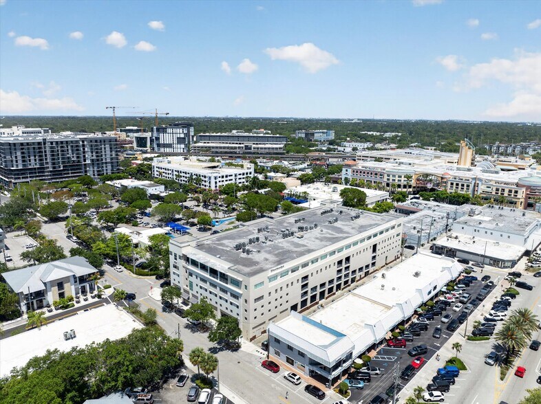 More Photos Of 7301 SW 57th Ct, South Miami Office For Sale