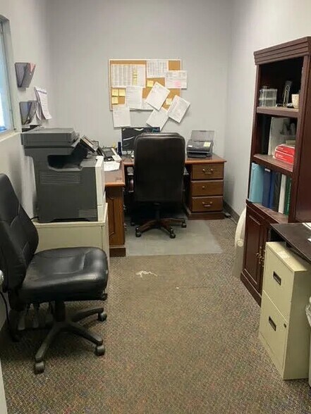 More Photos Of 1174 Grange Hall Rd, Dayton Manufacturing For Sale