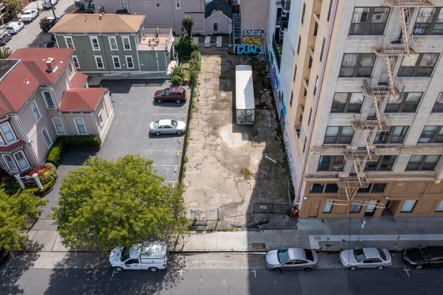More Photos Of 623 15th St, Oakland Land For Sale