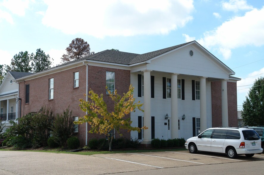 Primary Photo Of 406 Orchard Park Dr, Ridgeland Office For Lease