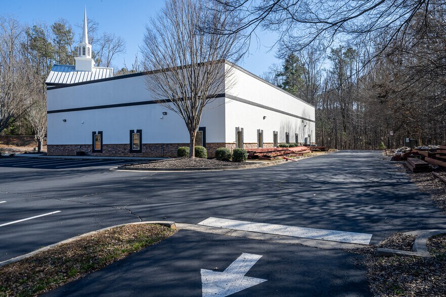 More Photos Of 3737 Stilesboro Rd NW, Kennesaw Flex For Sale