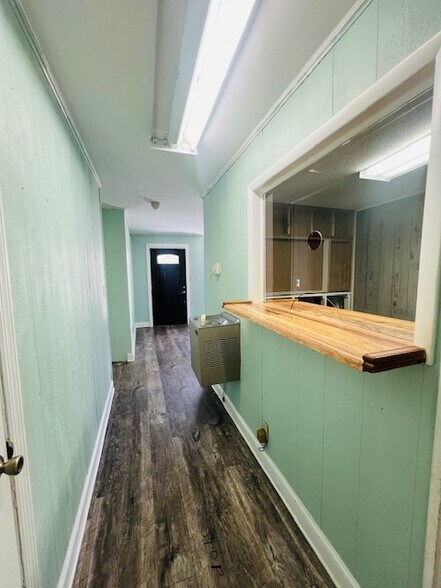 More Photos Of 2510 Pulaski Pike NW, Huntsville Medical For Sale