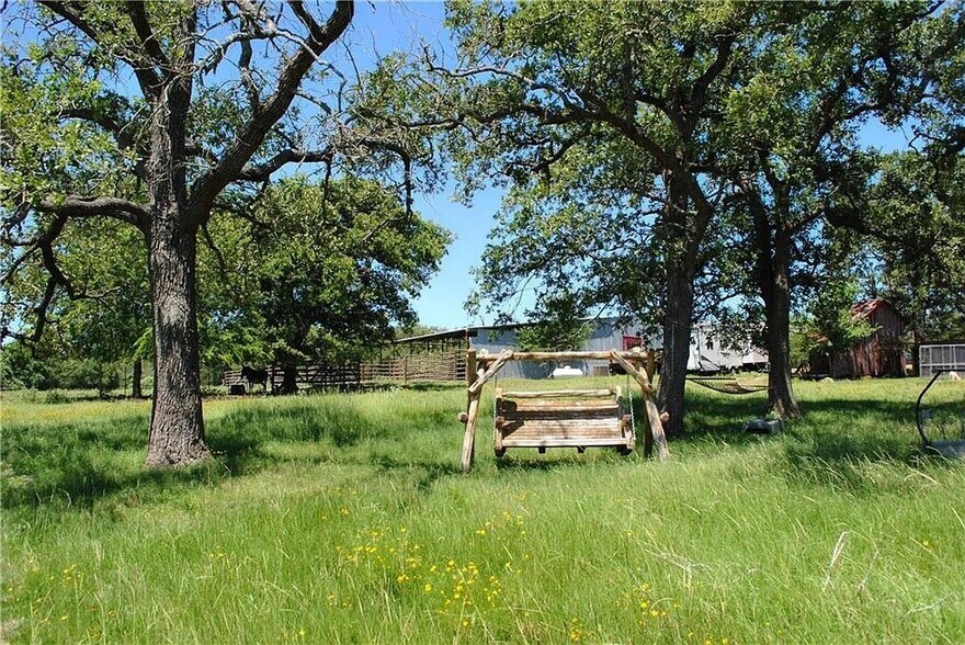 More Photos Of 21741 E Interstate 10, Luling Land For Sale