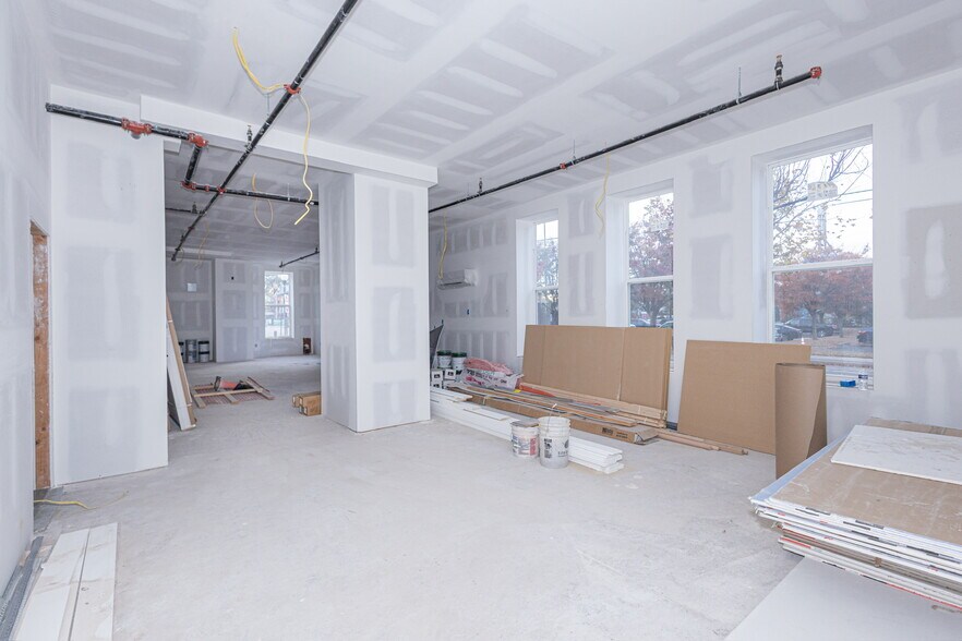 More Photos Of 22 N King St, Gloucester City Storefront Retail Residential For Lease