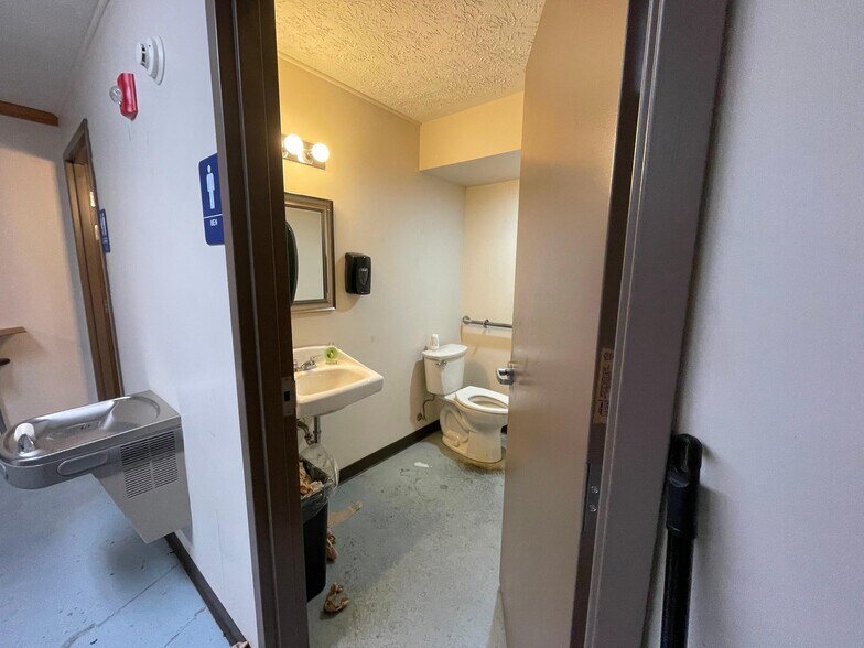 More Photos Of 708 Fairground Rd, Lucasville Land For Sale