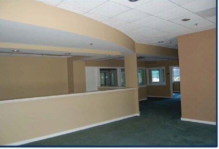 More Photos Of 5 Dunmore Ct, Hilton Head Office Residential For Sale