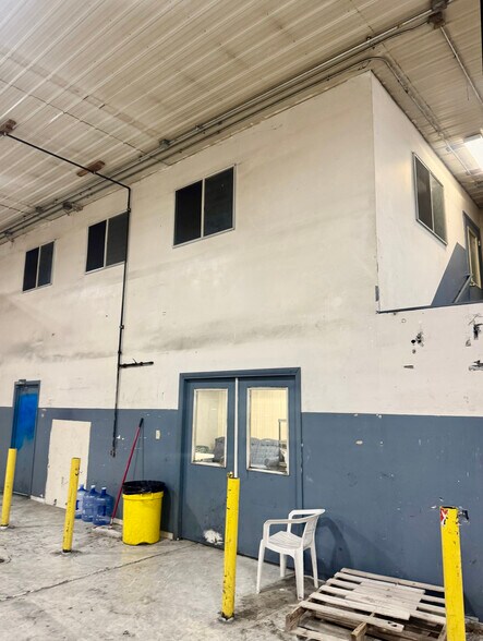 More Photos Of 5260 S Clinton Trl, Eaton Rapids Manufacturing For Lease