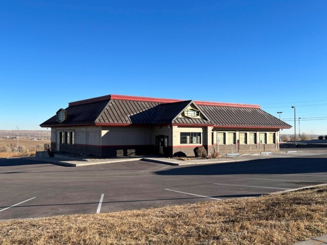 More Photos Of 2206 N LaCrosse St, Rapid City Restaurant For Sale