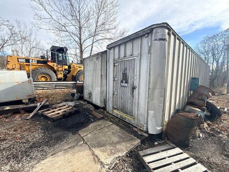 More Photos Of 13125 Old US Route 23, Catlettsburg Industrial For Sale
