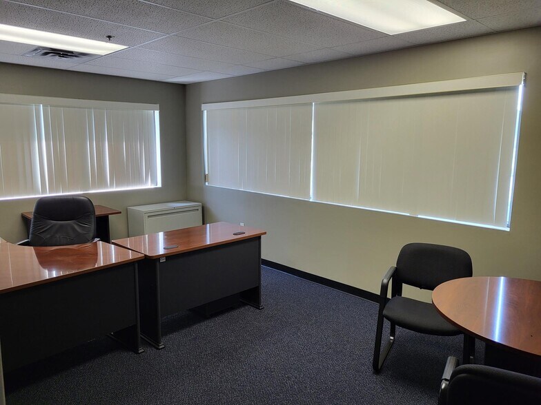 More Photos Of 1000 Green River Dr, Fairmont Office For Sale