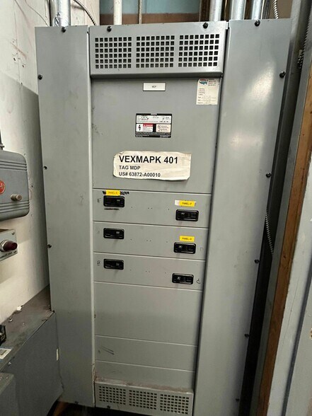 More Photos Of 3 Front Street Plz, Mohnton Warehouse For Sale