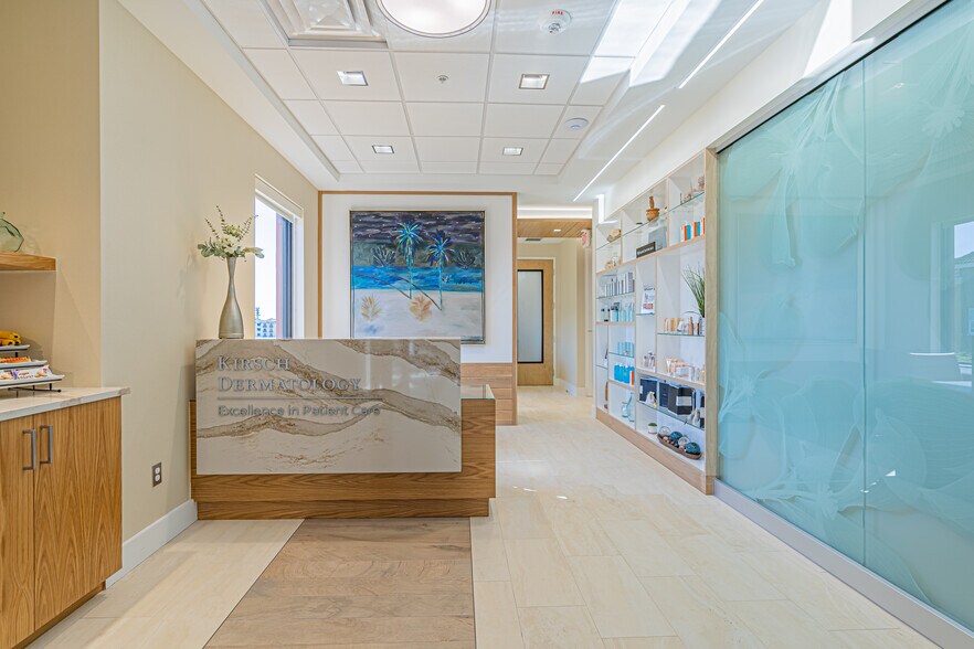 More Photos Of 1333 3rd Ave S, Naples Medical For Lease