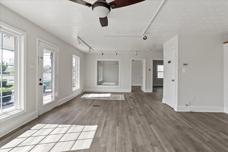 More Photos Of 2109 Valley Ave, Winchester Medical For Sale