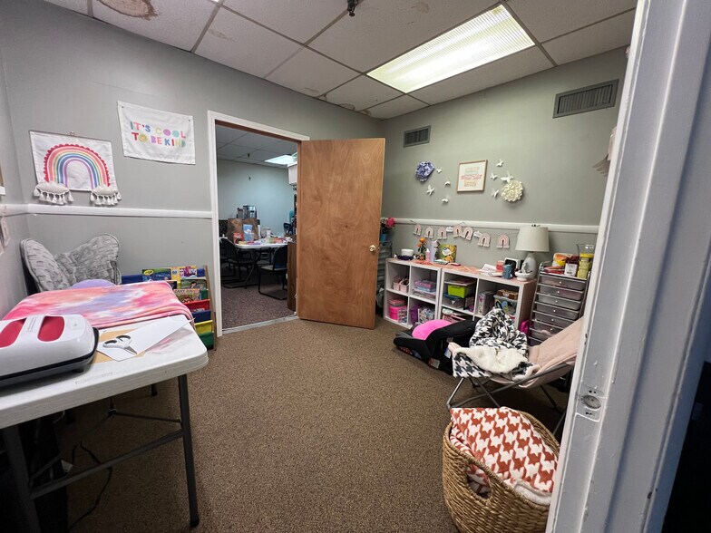 More Photos Of 451 Market St, Elmira Apartments For Sale