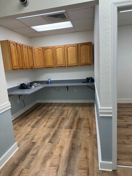 More Photos Of 2841 Tamiami Trl, Port Charlotte Medical For Sale