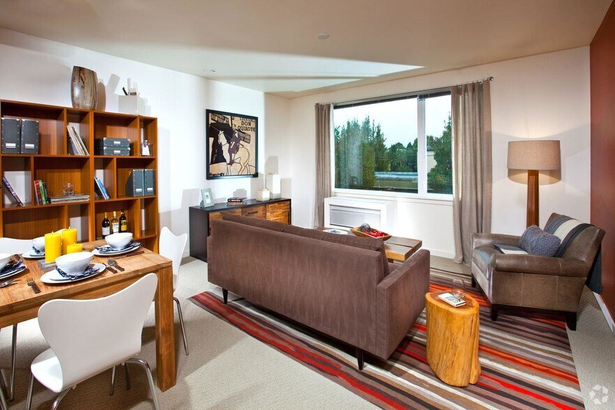 More Photos Of 3850 N Mississippi Ave, Portland Apartments For Lease