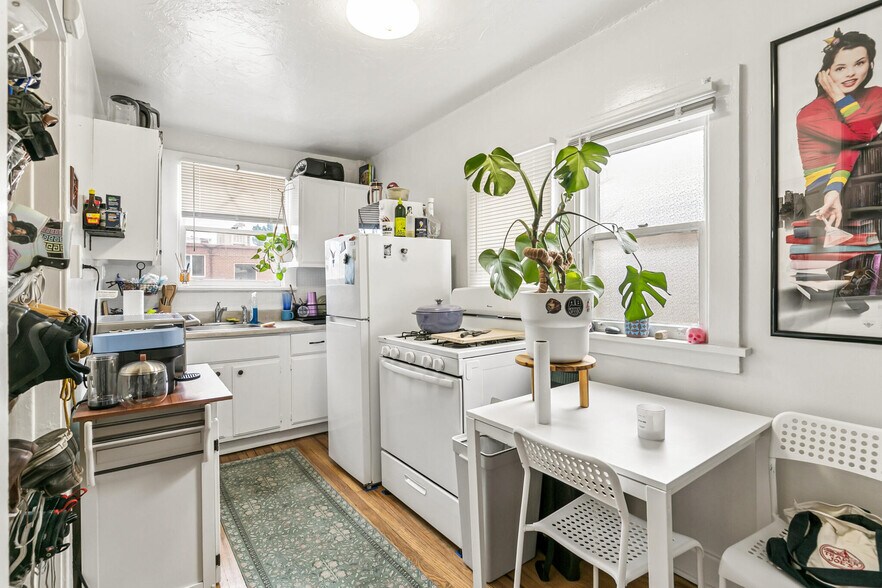 More Photos Of 1328 Corona St, Denver Apartments For Sale