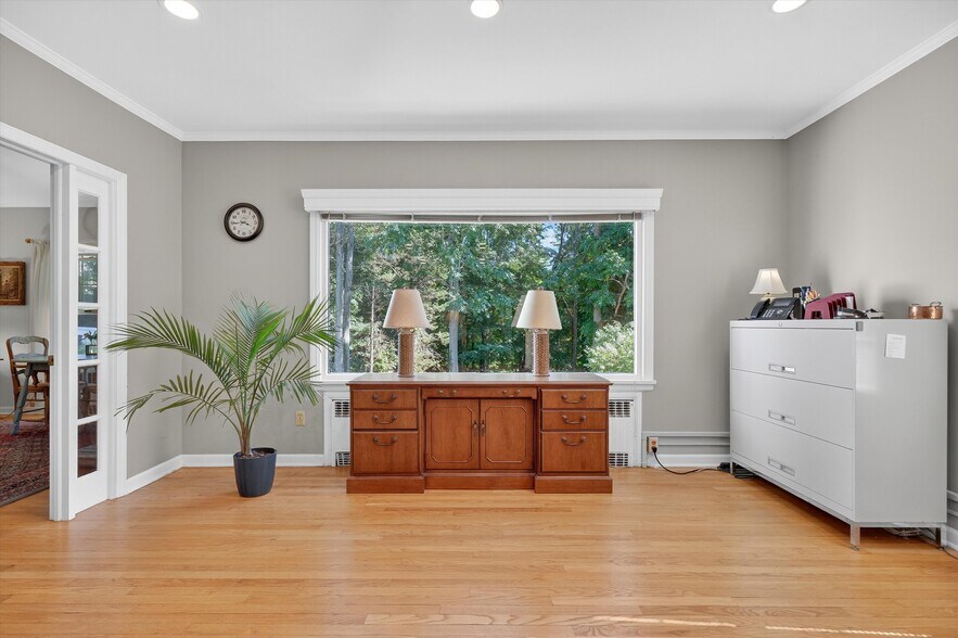 More Photos Of 1436 NY-52 Rt, Fishkill Office For Sale