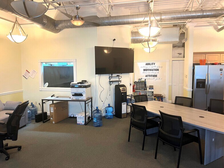 More Photos Of 601 N Congress Ave, Delray Beach Office For Lease