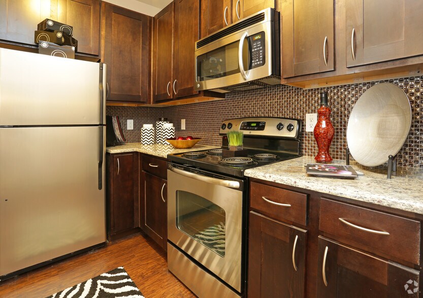 More Photos Of 1601 E Debbie Ln, Mansfield Apartments For Lease