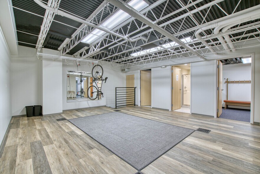 More Photos Of 1215 Spruce St, Boulder Office For Lease
