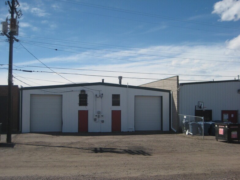 More Photos Of 1270-1276 S Bannock St, Denver Warehouse For Lease