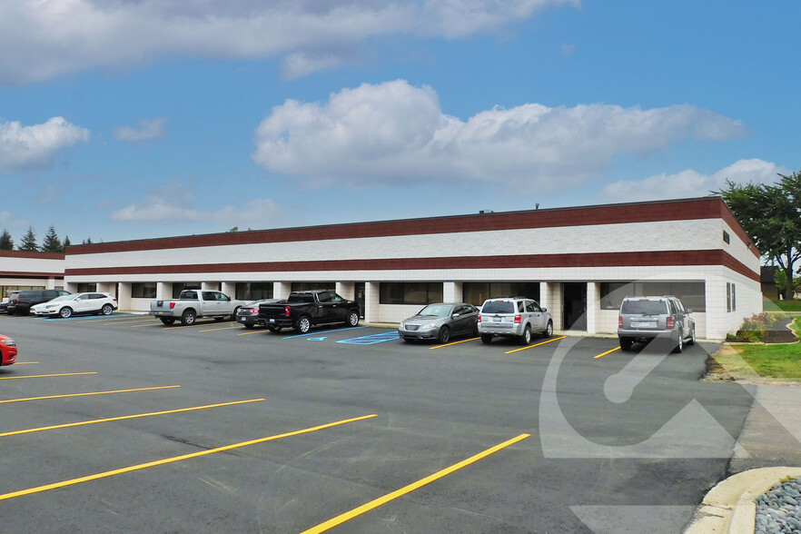 Primary Photo Of 47850-47874 West Rd, Wixom Warehouse For Lease