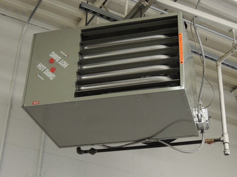 More Photos Of 14 Lexington Dr, Laconia Light Manufacturing For Lease