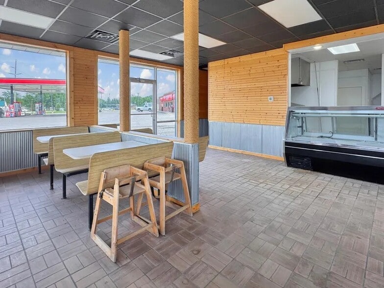 More Photos Of 1201 Craig Ave, Tracy Freestanding For Sale