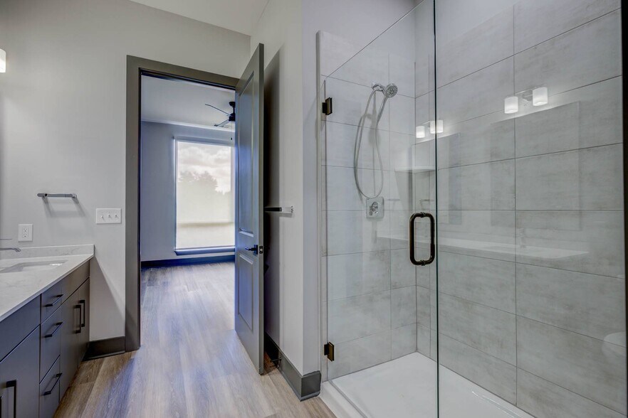 More Photos Of 352 S Walker St, Cary Apartments For Lease