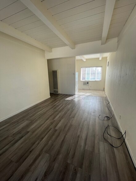 More Photos Of 27 Topeka Ave, San Jose Apartments For Sale