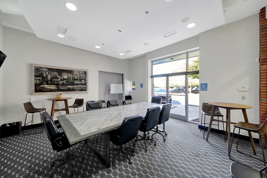 More Photos Of 2010 S Tryon St, Charlotte Loft Creative Space For Sale