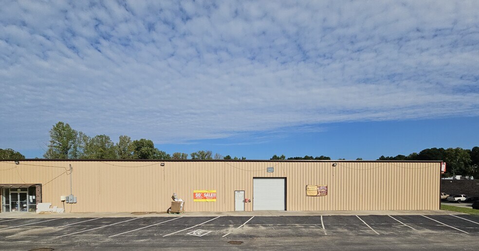 More Photos Of 2485 Lithonia Industrial Blvd, Lithonia Warehouse For Sale