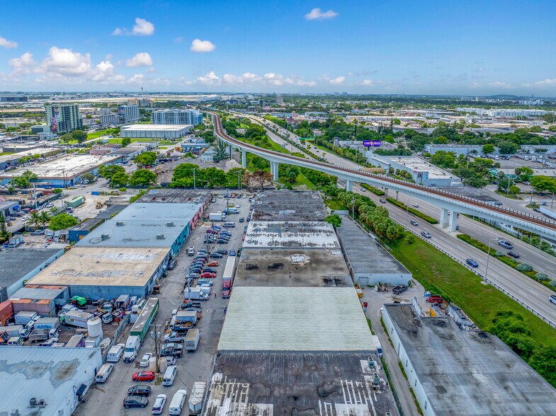 More Photos Of 3904 NW 32 Ave, Miami Warehouse For Lease