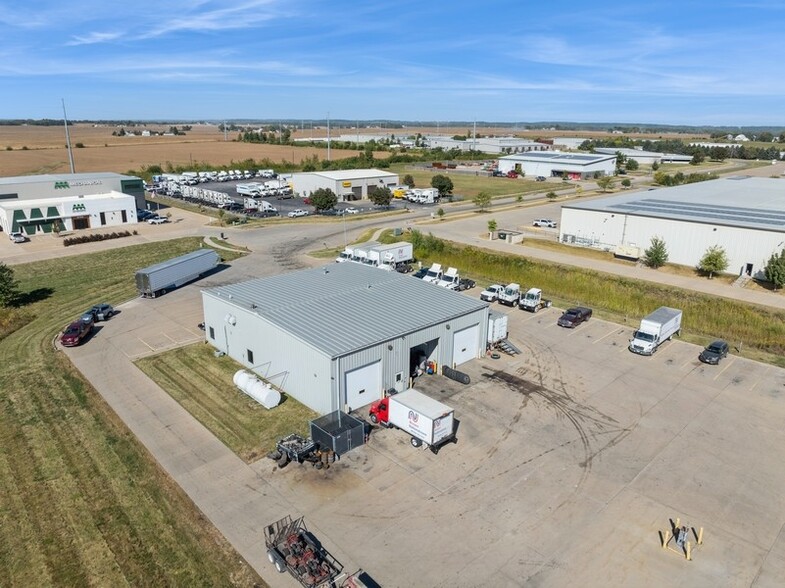 Primary Photo Of 2740 Stoner Ct, North Liberty Truck Terminal For Lease