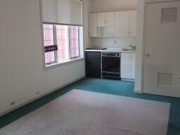 More Photos Of 812-824 Courtyard Dr, Hillsborough Medical For Lease