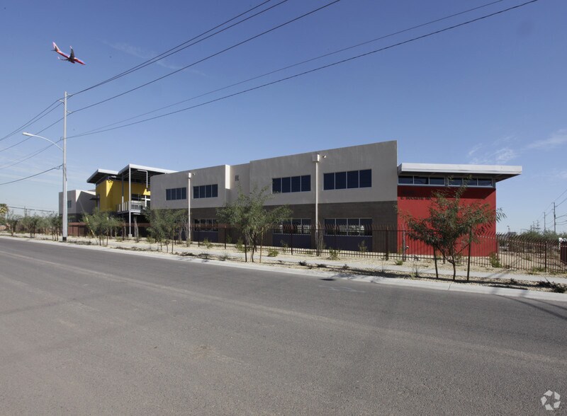 More Photos Of 1008 E Buckeye Rd, Phoenix Unknown For Lease