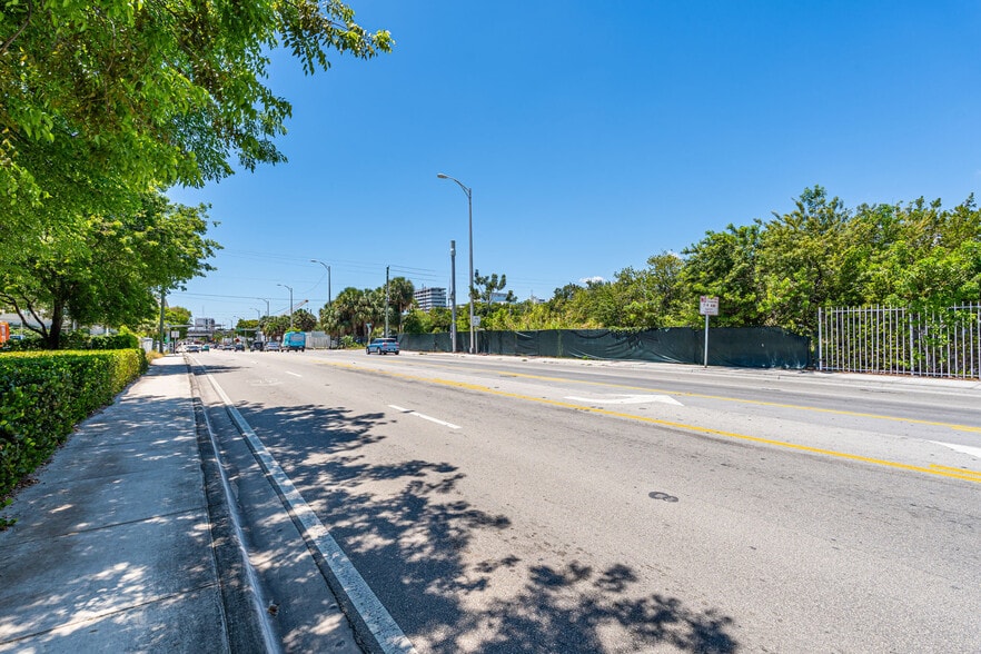 More Photos Of 1800 NW 7th Ave, Miami Land For Sale